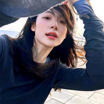 美人鱼2016海报